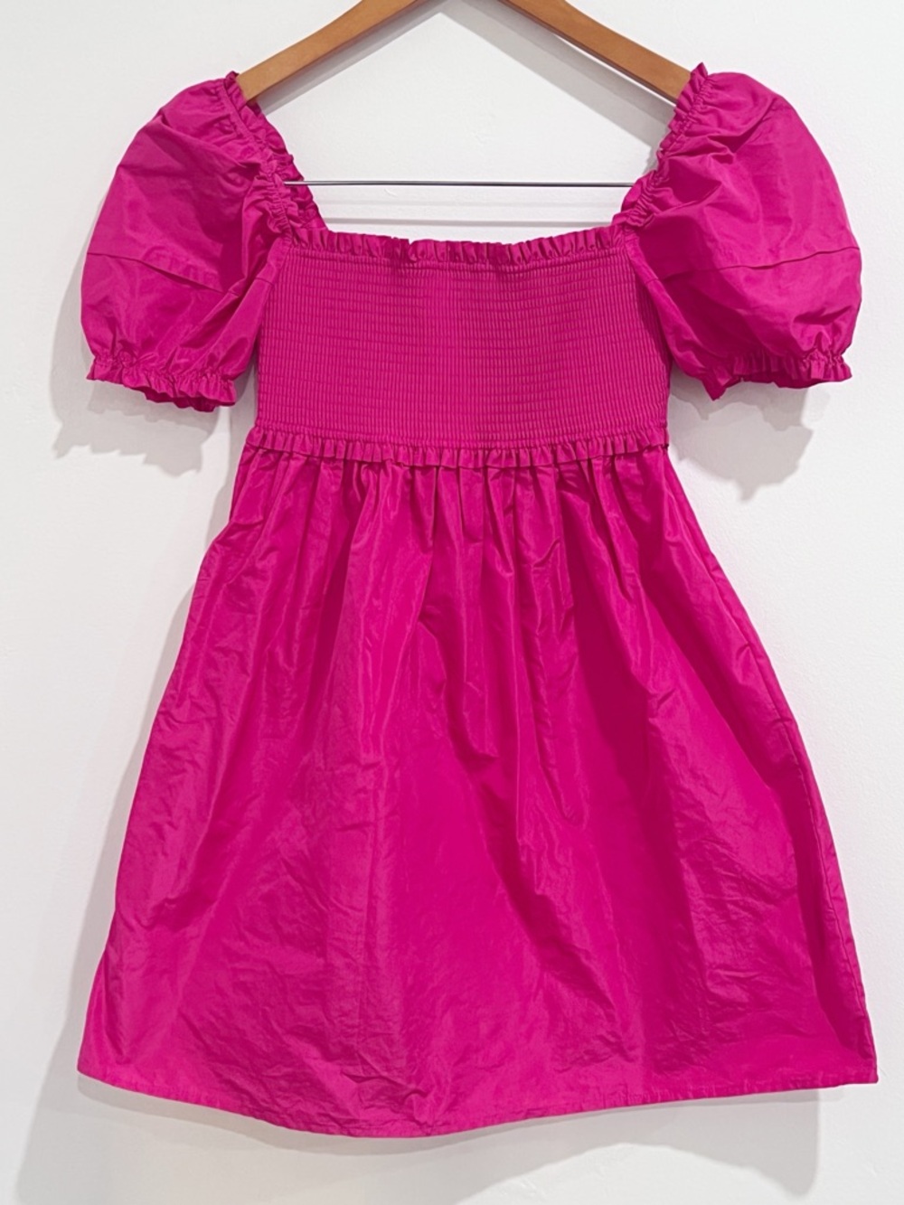 EUC Aritzia Sunday Best Smocked Puff Sleeve Hadley Mini Dress in Persian Rose